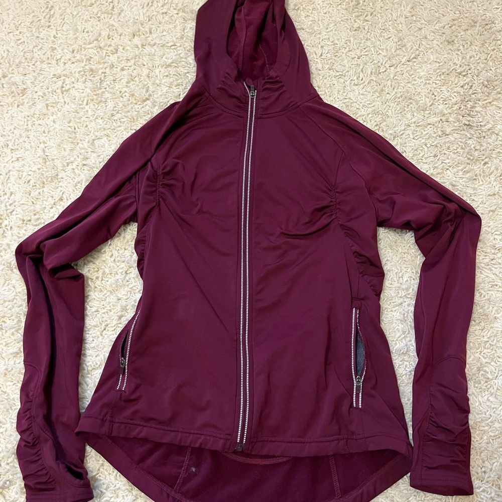 athelta burgundy zip up hoodie small